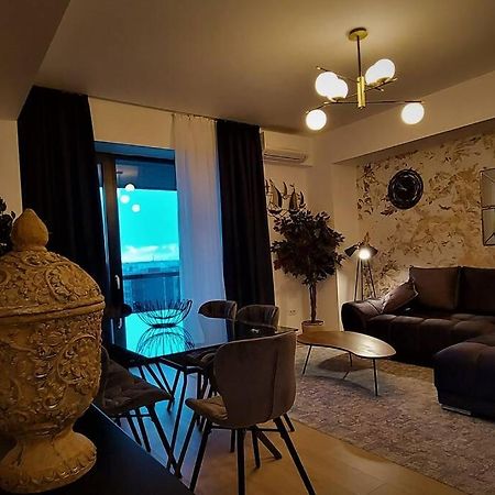 Prime Location, Sea View Flat Near The Beach Apartment Constanta Exterior photo