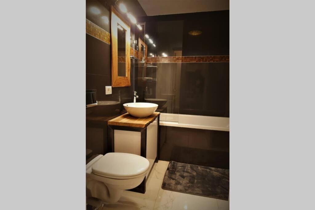 Prime Location, Sea View Flat Near The Beach Apartment Constanta Exterior photo